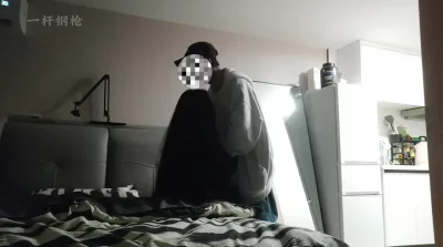 幼师饥渴难耐背着男友偷吃